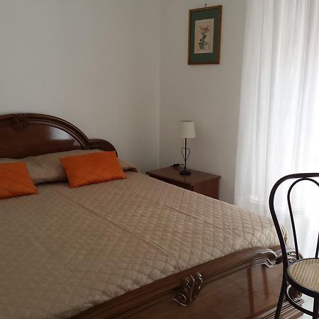 La Via Del Mare - Acireale Centro Storico Apartment Ngoại thất bức ảnh